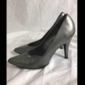 Gray 4” high heels.